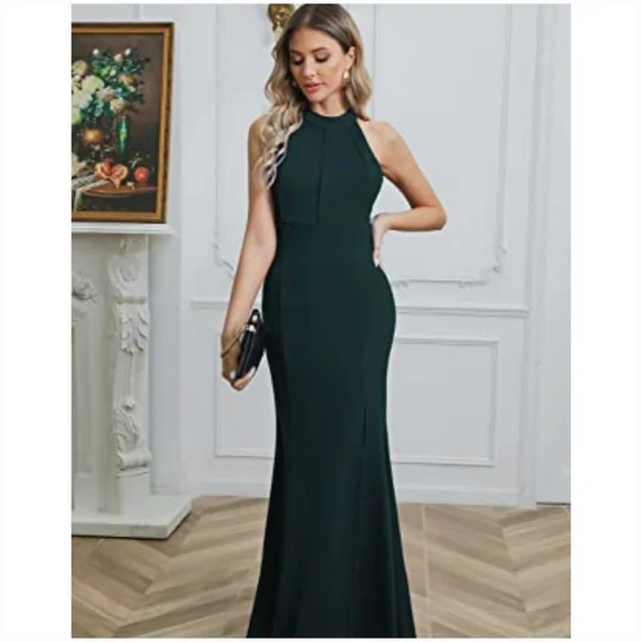 Berydress | Green Evening Dress - Picture 1 of 5